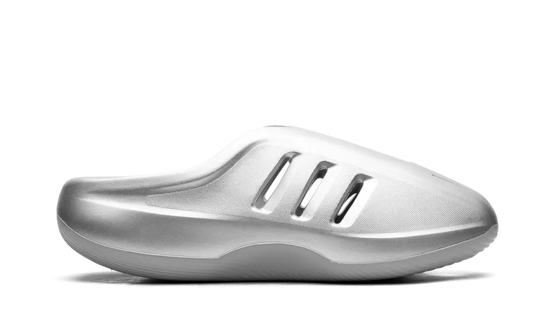 Adidas adiFOM IIInfinity Mule “Metallic Silver” (IH2814)