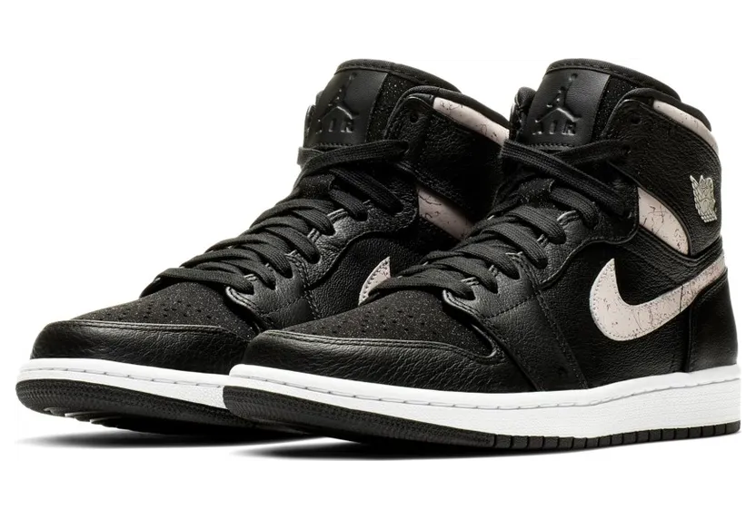 Jordan 1 Retro High Black Silt Red (W)