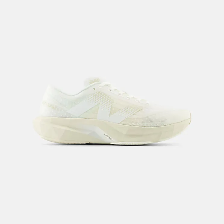 New Balance FuelCell Rebel v4 White Linen (MFCXLJ4)