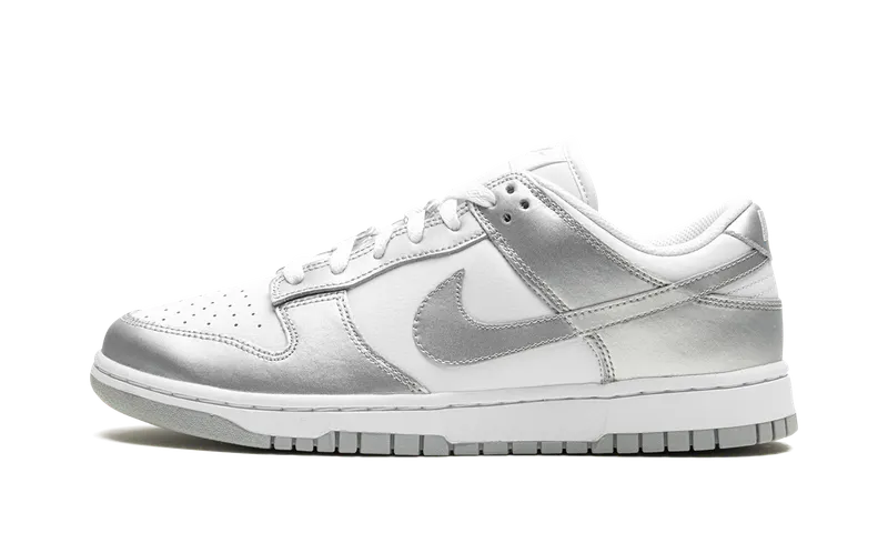 Nike DUNK LOW “Metallic Silver” (FV1311-100)