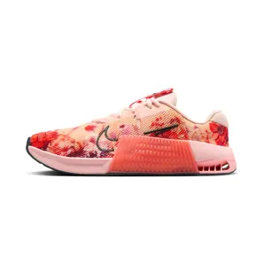 Nike Metcon 9 AMP “Washed Coral / Magic Ember / Pink Tint / Black” (HJ6210-600)