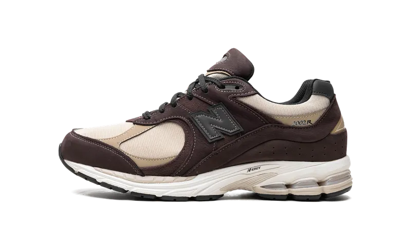New Balance 2002R “Black Coffee” (M2002RXQ)