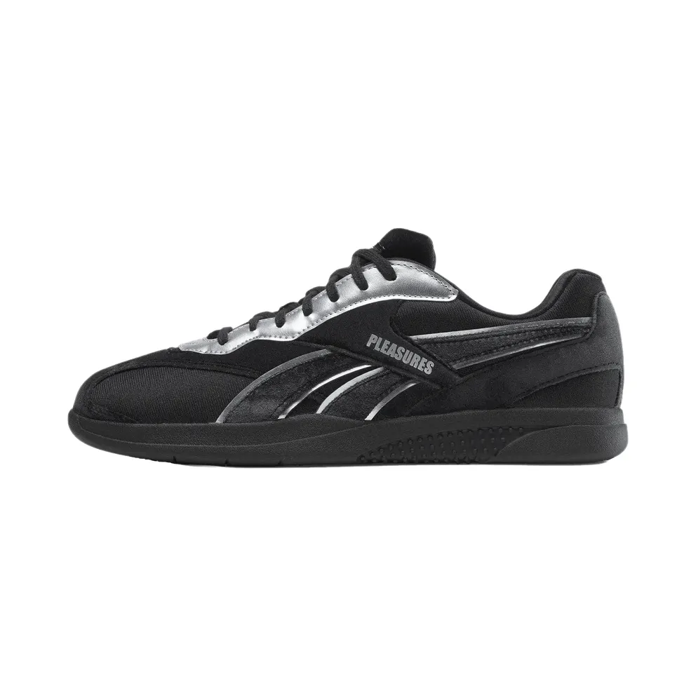 Reebok Hammer Street “Pleasures Black Silver” (100238-497)