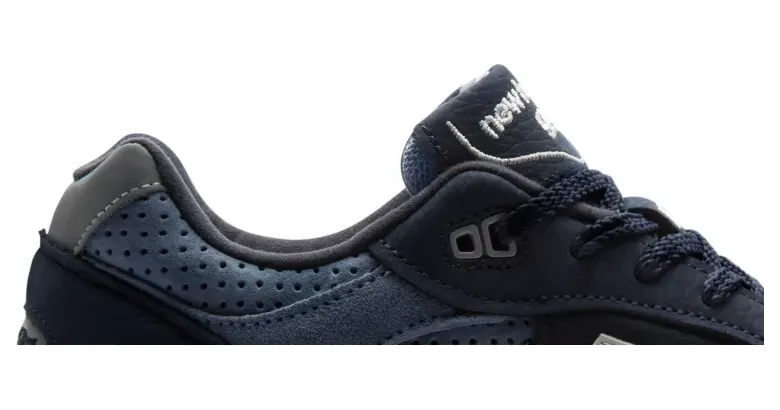 New Balance 991 Navy Grey