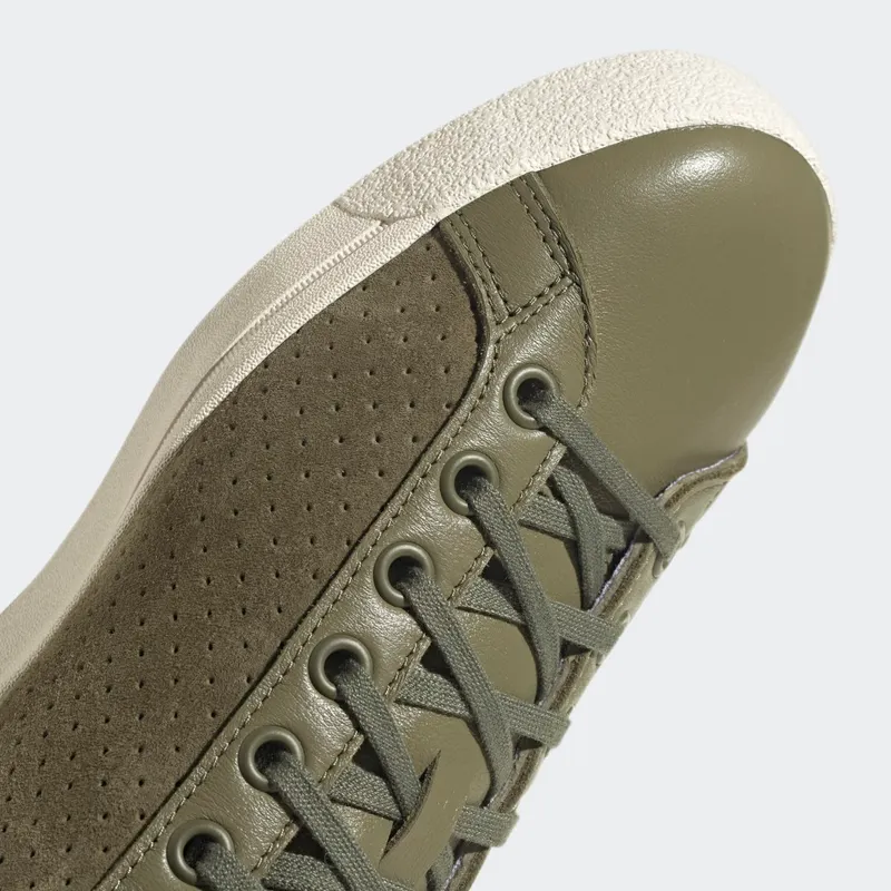 adidas-rod-laver H02188