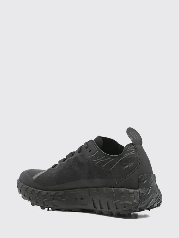Norda Black (001MSTEALTHBLACK)