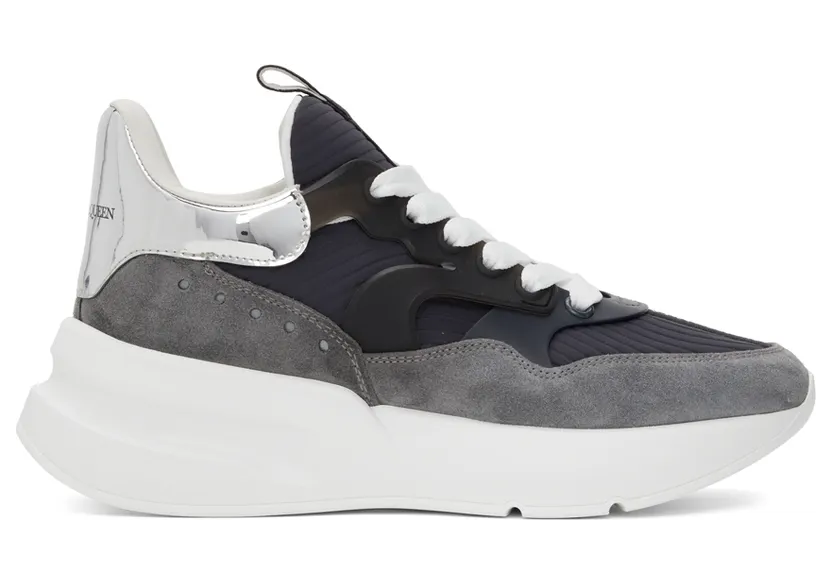Alexander McQueen SSENSE Exclusive Grey & Navy Rib Suede Sneakers (604281WHBGP)