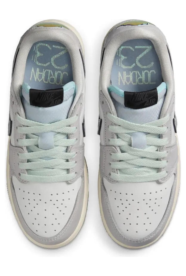 air-jordan-1 HF3207-100