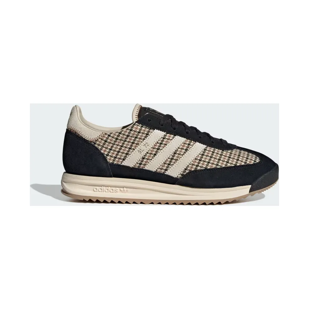 adidas SL 72 RS “Core Black / Wonder White / Crystal Linen” (KJ1667)