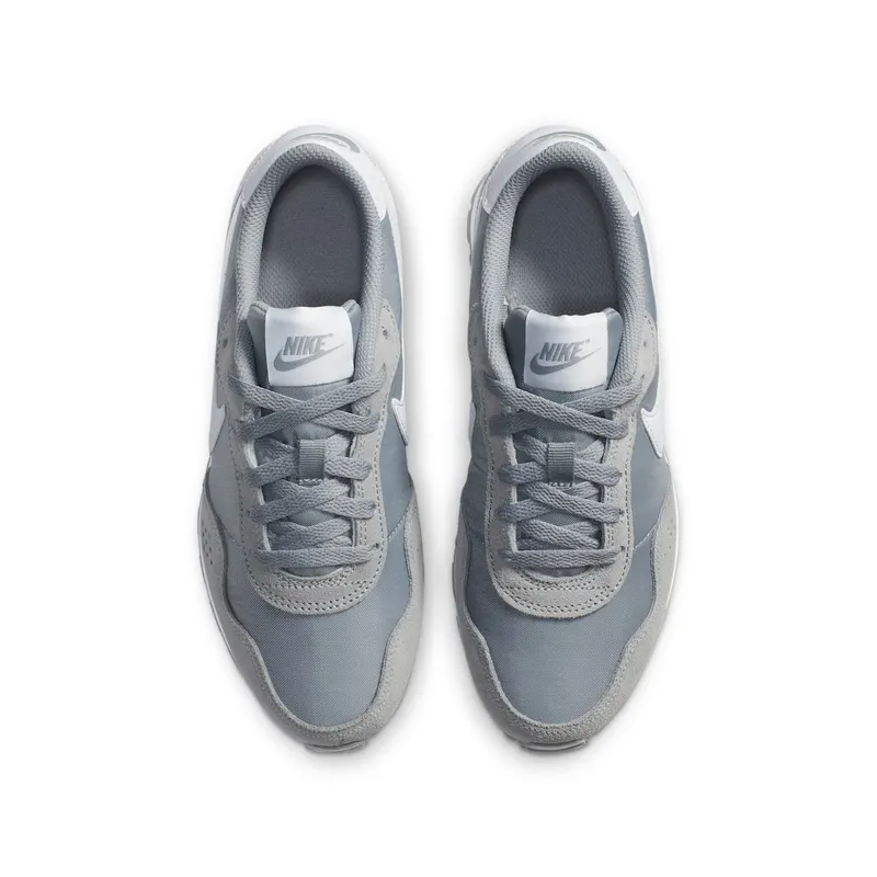 Nike MD Valiant Older Kids’ Grey (CN8558-001)