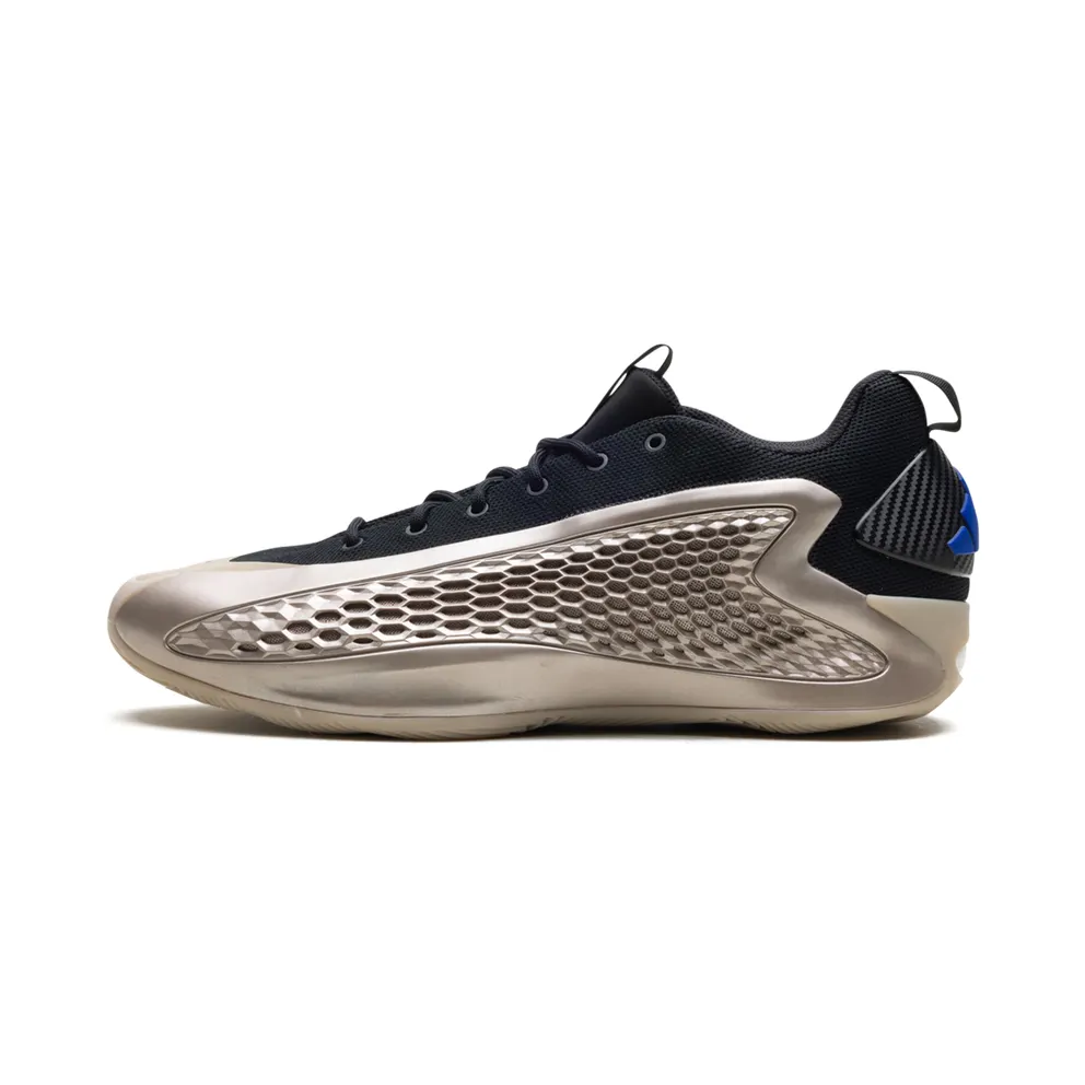 Adidas Anthony Edwards 1 Low Sportschuhe Champagne Met. / Core Black / Lucid Blue (JQ6133)