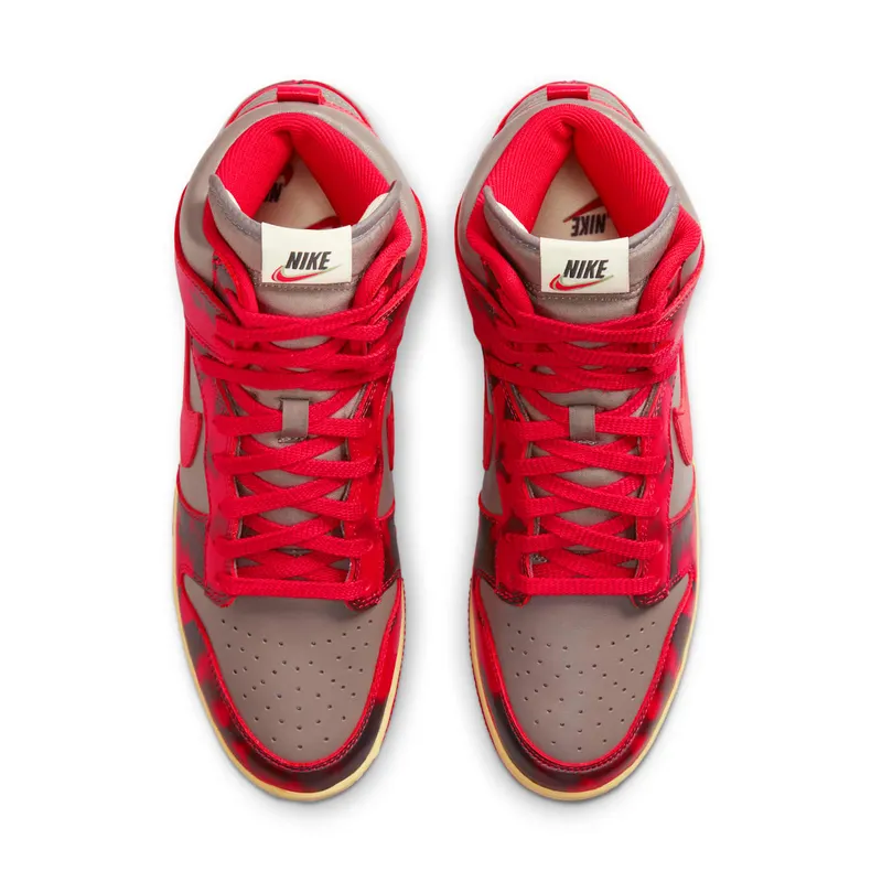 Nike Dunk High 1985 Acid Wash Red – “University Red / Chile Red” (DD9404-600)