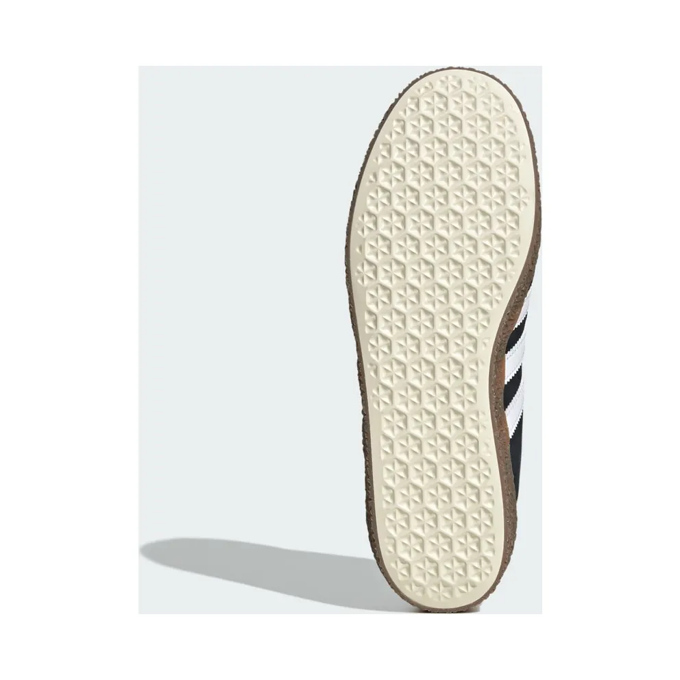 Adidas Montreal RM Core Black / Cloud White / Gum (JQ1688)