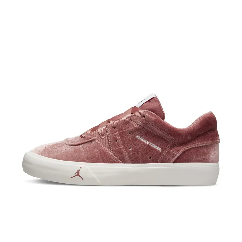 Jordan Series .05 SE Low Pink (DZ7737-600)