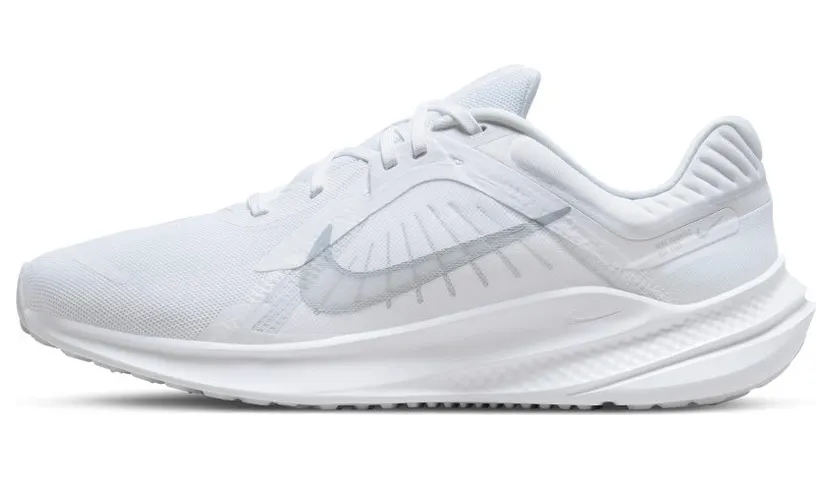 Nike Quest 5 voor heren (straat) Wit (DD0204-100)