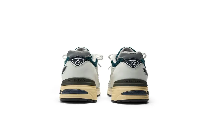 New Balance 991v2 “Made in UK – Total Eclipse” (U991TO2)