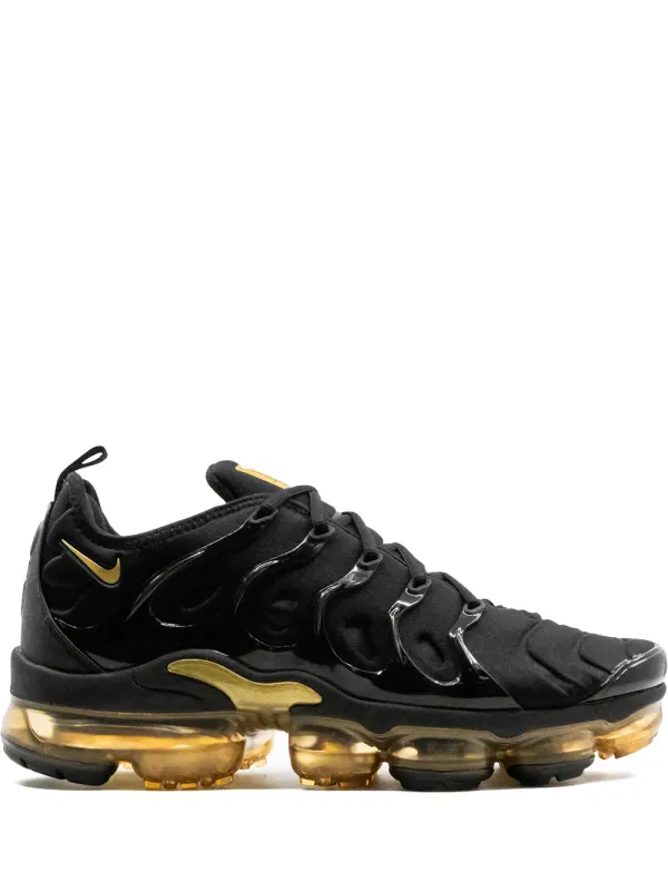 Nike Air Vapormax Plus low-top sneakers – Black (CW7299)