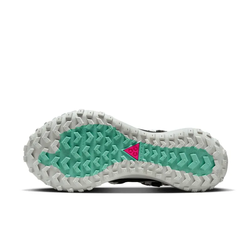 Nike ACG Mountain Fly Low SE White (DO9334-100)