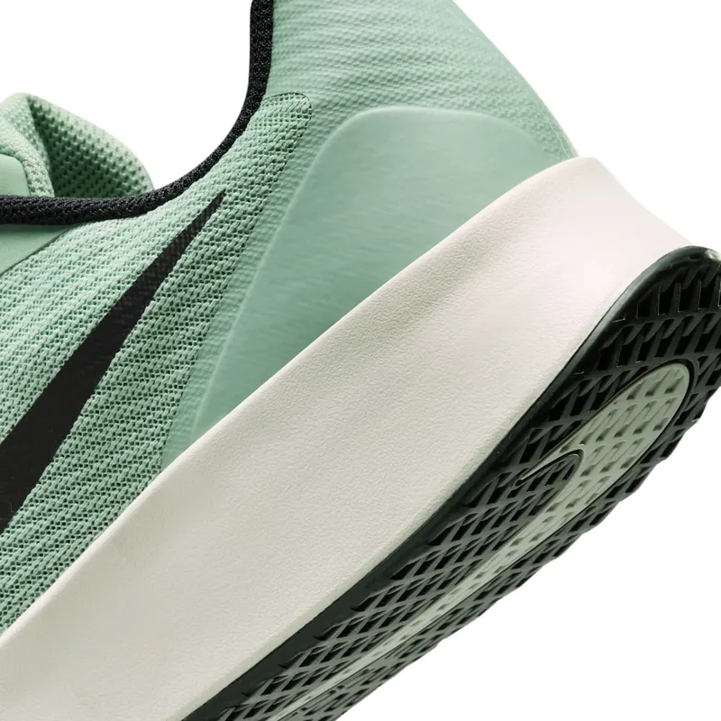 nikecourt FZ2155-005