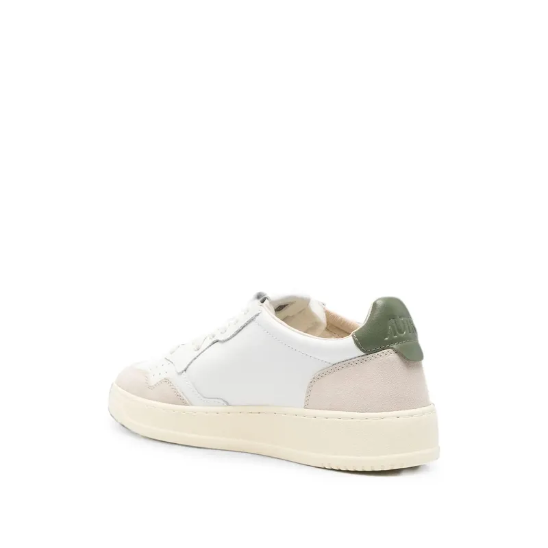 Autry Medalist Suede-panel “White/Neutrals” (AULM LS17)