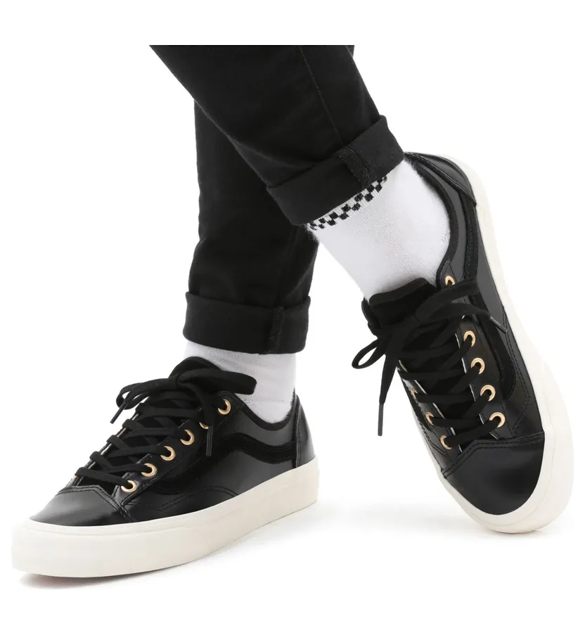 vans-style VN0A5HYRA1G