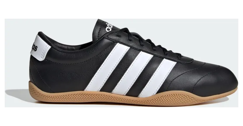 Adidas Grand Court Lo “Core Black Cloud White Gum” (JQ9684)
