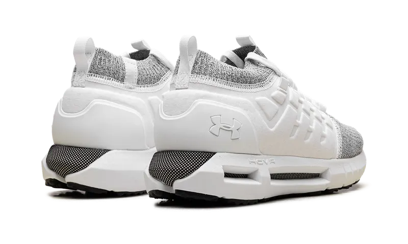 Under Armour Phantom 1 “White / Black” (3028384-100)