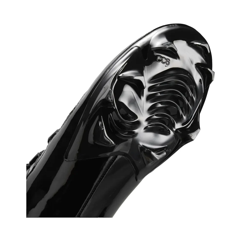 Air Jordan 11 Low TD Cleat “Patent Black” (IQ8113-001)