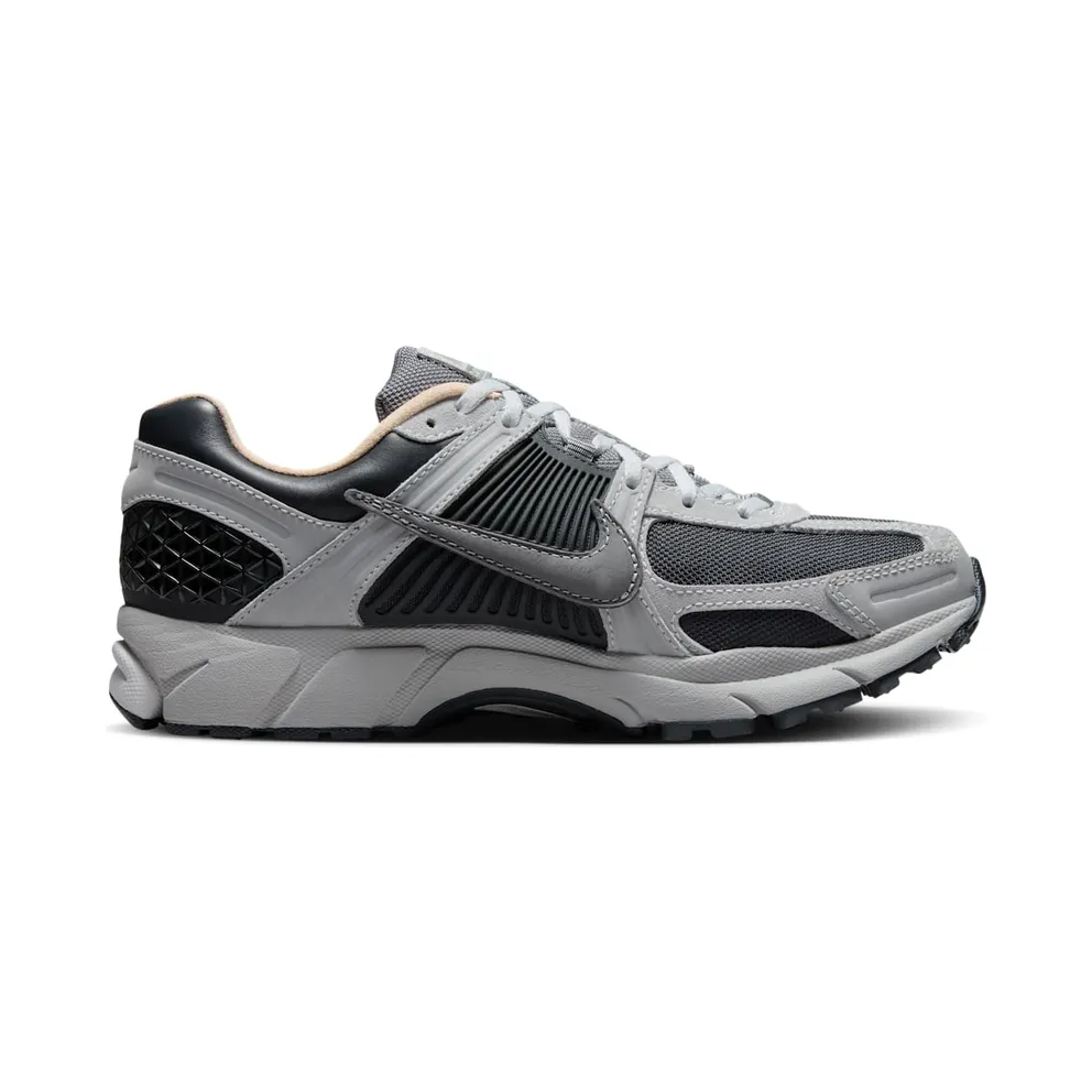Nike Zoom Vomero 5 (dk smoke grey / smoke grey / lt smoke grey) – HV5982-001