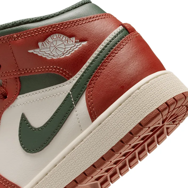air-jordan-1 DQ8423-105