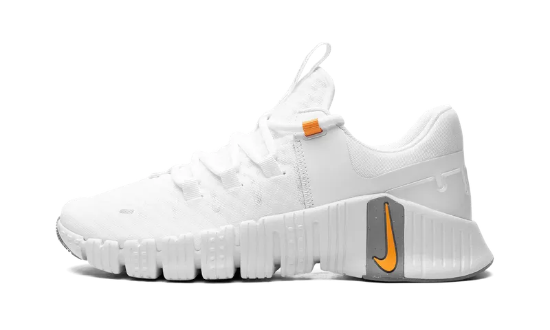 Nike Free Metcon 5 “White Football Grey” (DV3949-102)