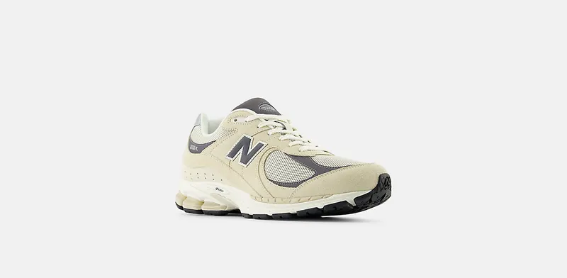 New Balance 2002R “Sandstone Magnet” (M2002RFA)