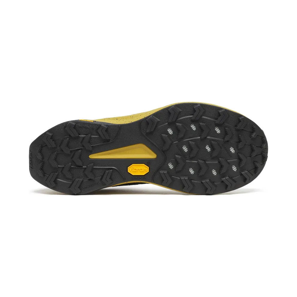 SAUCONY Peregrine 16 GTX “Black / Oil” (S21068-100)