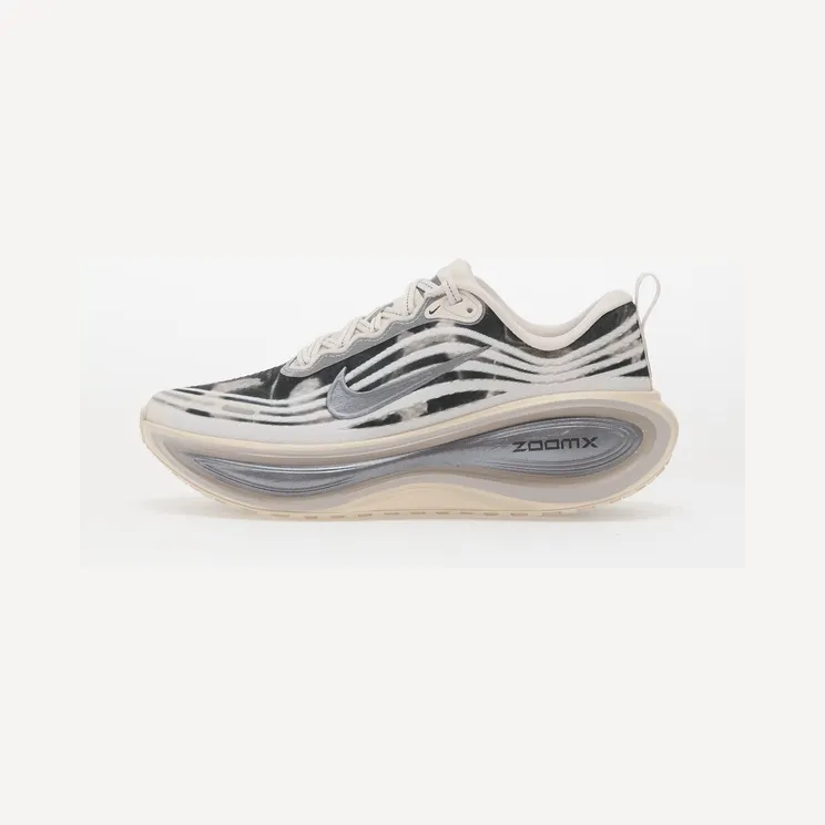 Nike Vomero Plus Phantom / Anthracite / College Grey / Pencil Point