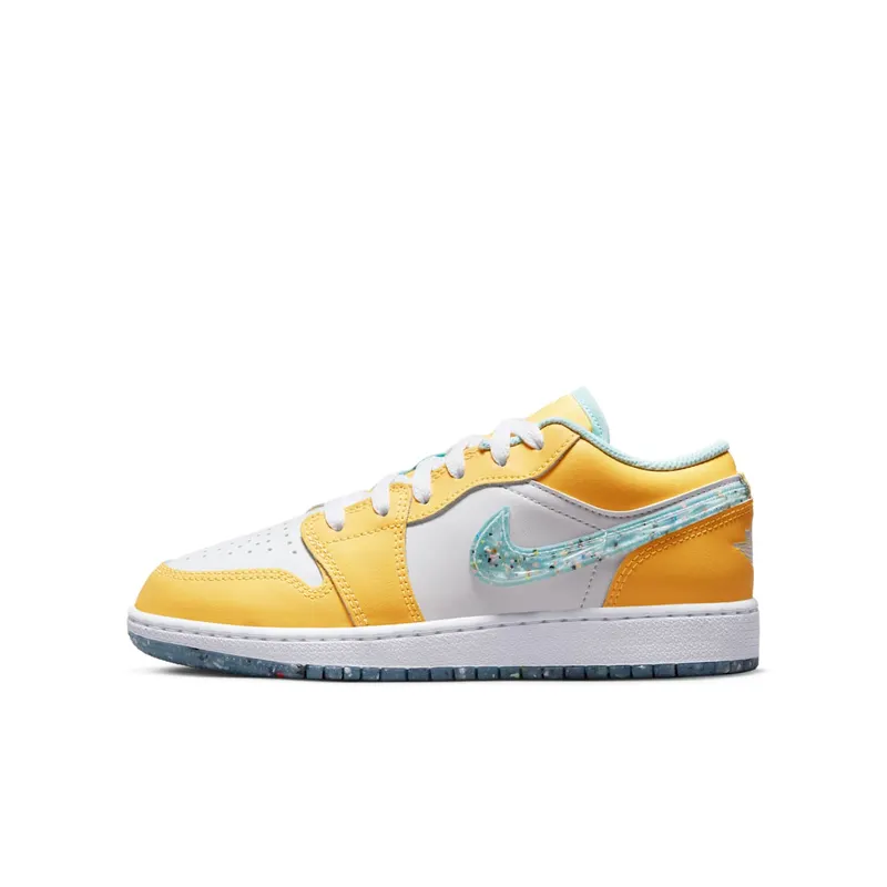 Jordan 1 Low SE Recycled Grind (DX4375-800)