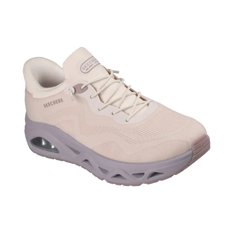 skechers-glide-step 190115_NTPR