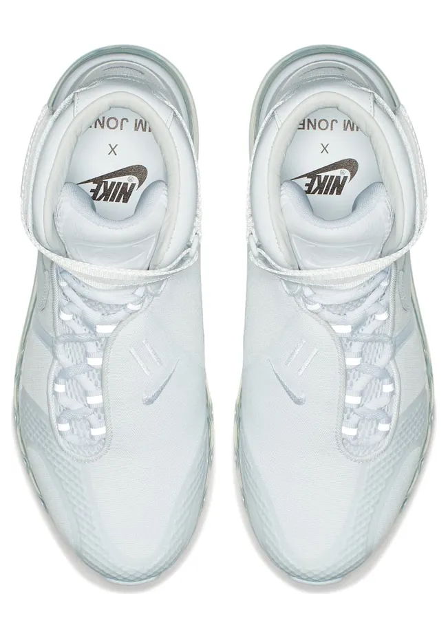 nike-air-max AO2313-100