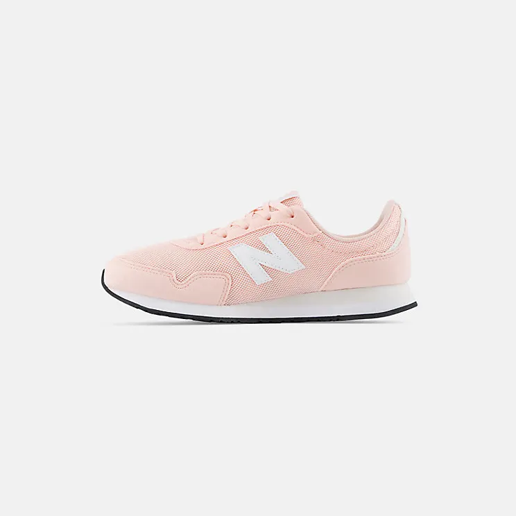 new-balance-sneaker GC323PK