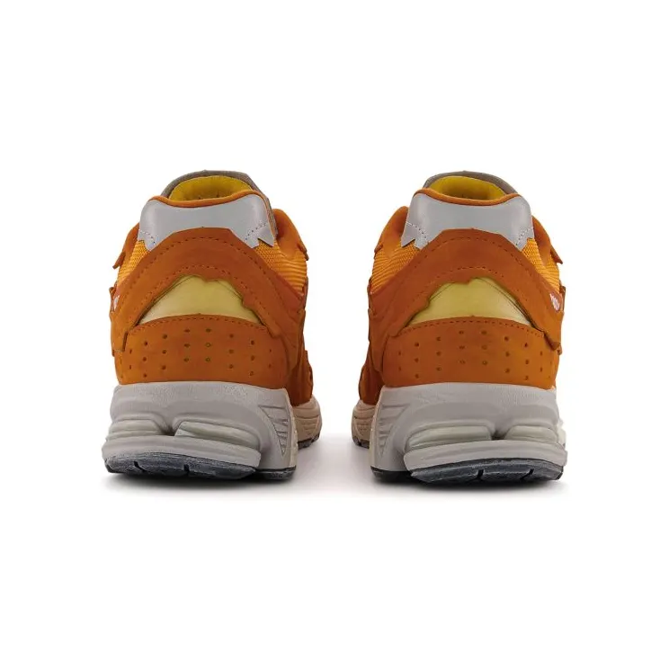 new-balance-2002r M2002RDE