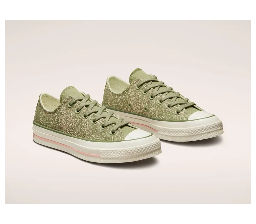 converse-chuck-taylor-all-star A00845C
