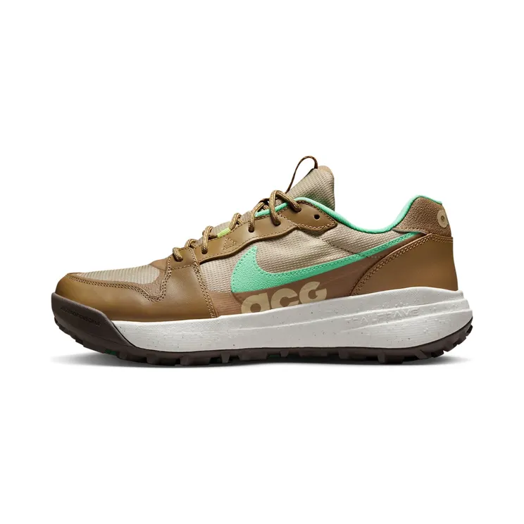 Nike ACG Lowcate (braun) – DX2256-200 – “Limestone / Dark Driftwood / Sail / Green Glow” (DX2256-200)