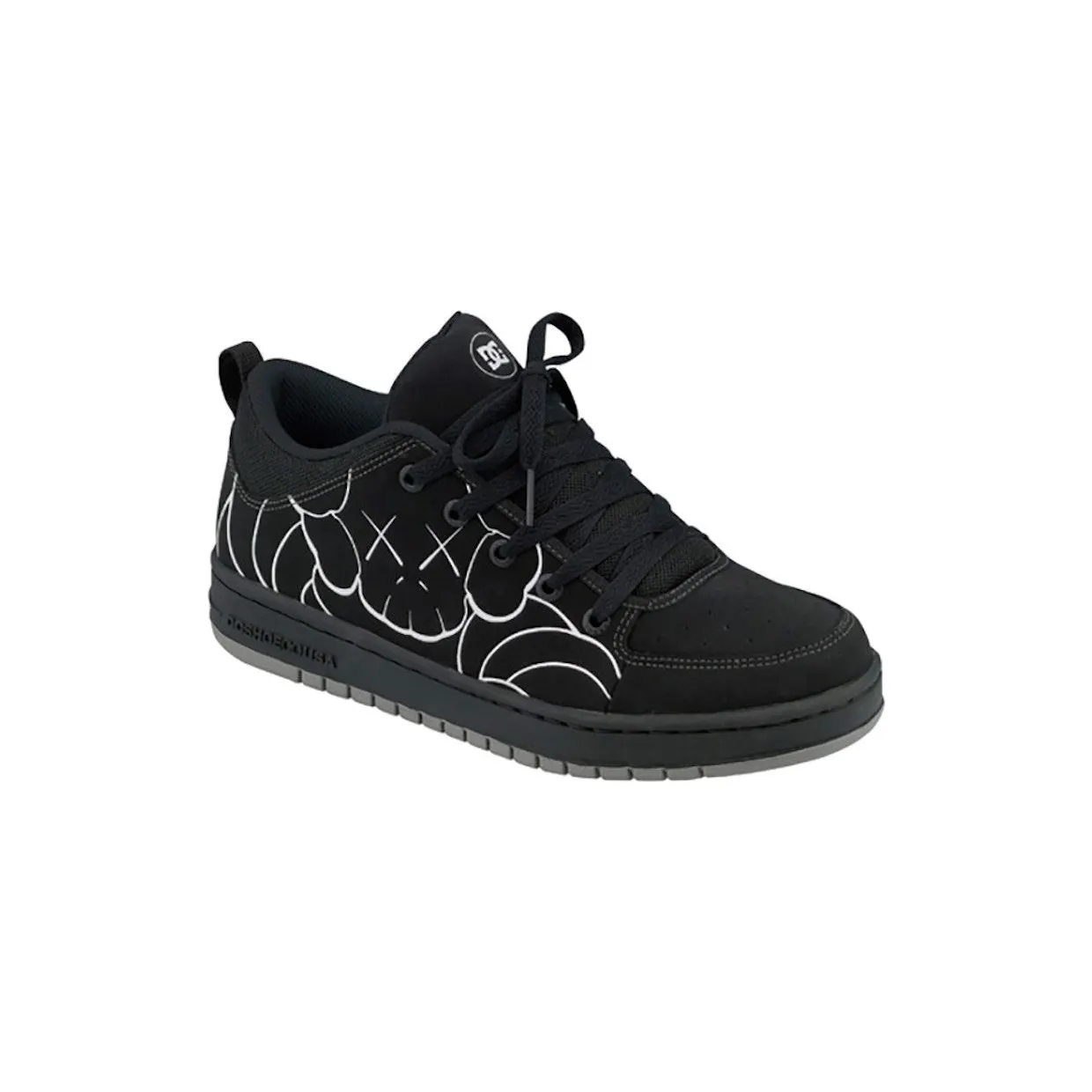 dc-kaws-chum 102922-BLK