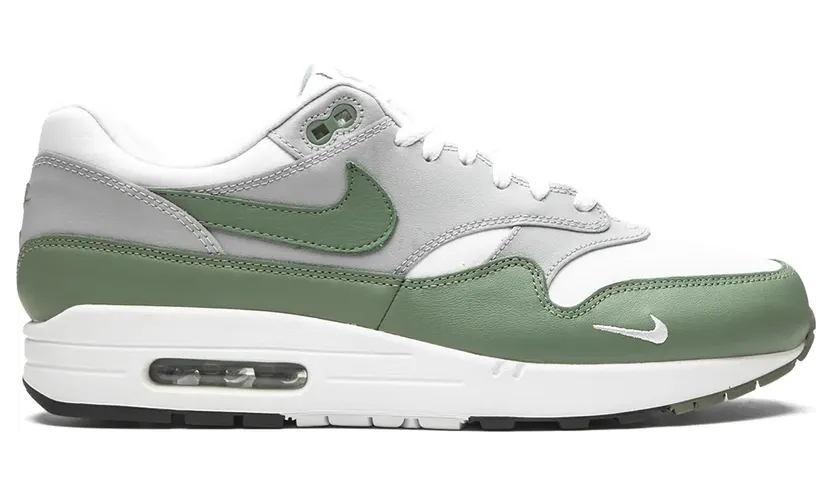nike-air-max DB5074