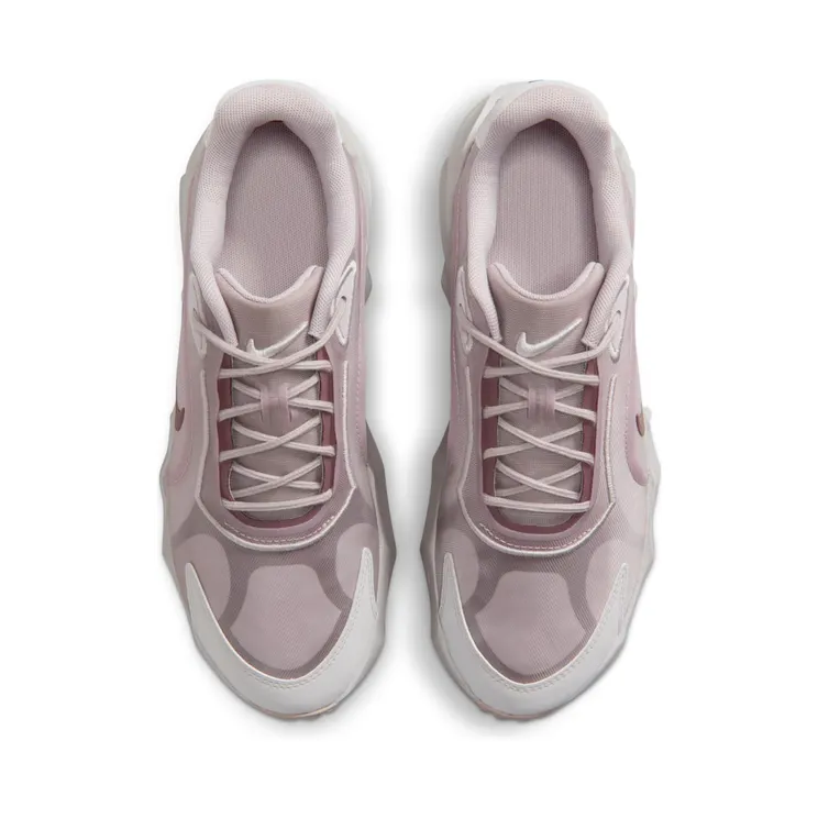 nike-aura-edge HQ7025-001