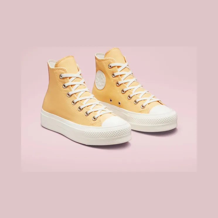 converse-chuck-taylor-all-star A02589C