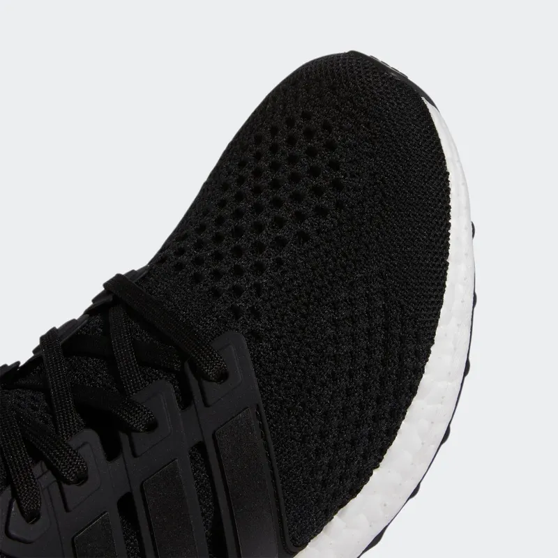 Adidas ULTRABOOST 5.0 DNA SHOES Core Black / Core Black / Core Black (GV8744)