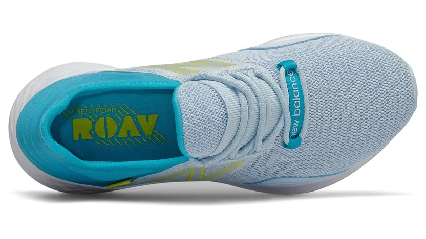 new-balance-sneaker WROAVCU