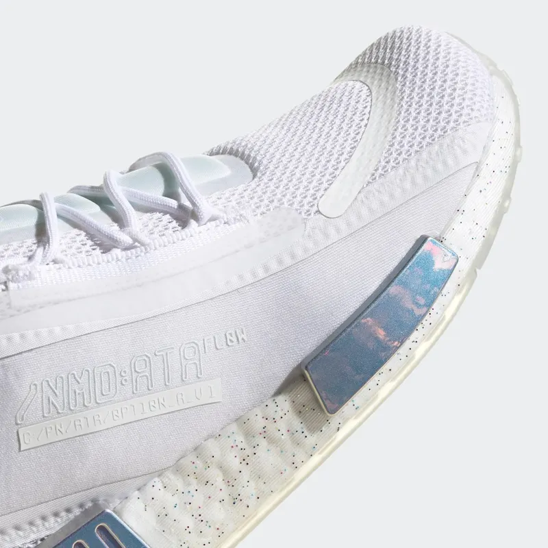 Adidas NMD_R1 Spectoo Cloud White / Cloud White / Cloud White (GZ9289)