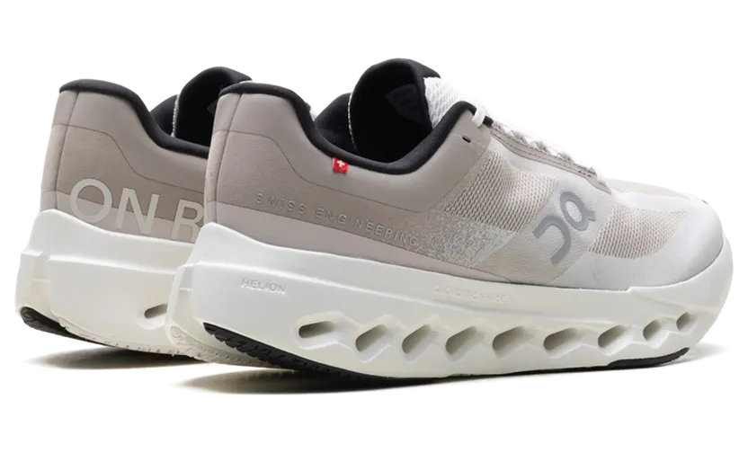 on-cloudsurfer 3ME30023213