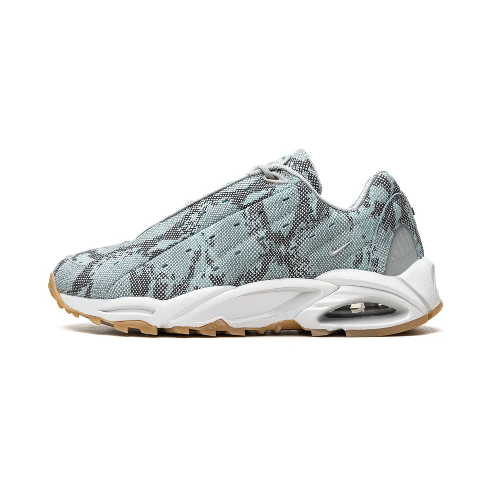 Nike NOCTA Hot Step “Light Pumice/White” (DR0508-002)